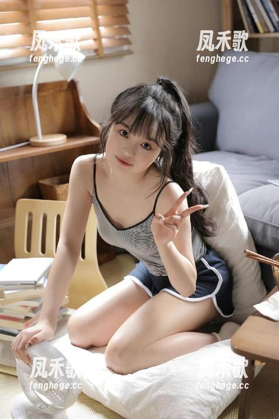 看完17c吃瓜网页的素材，我的无聊时光都变得值钱了！