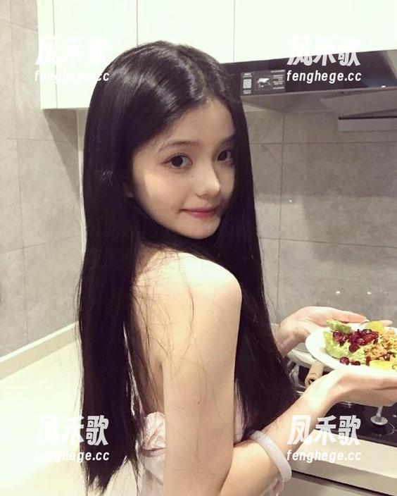 51黑瓜吃料网：视频随便看，夜晚也热闹得很，一直不打烊嘛？