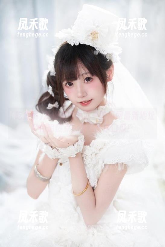瓜田里的事儿—吃瓜网最新地址带你追热点，快吞下这口瓜！